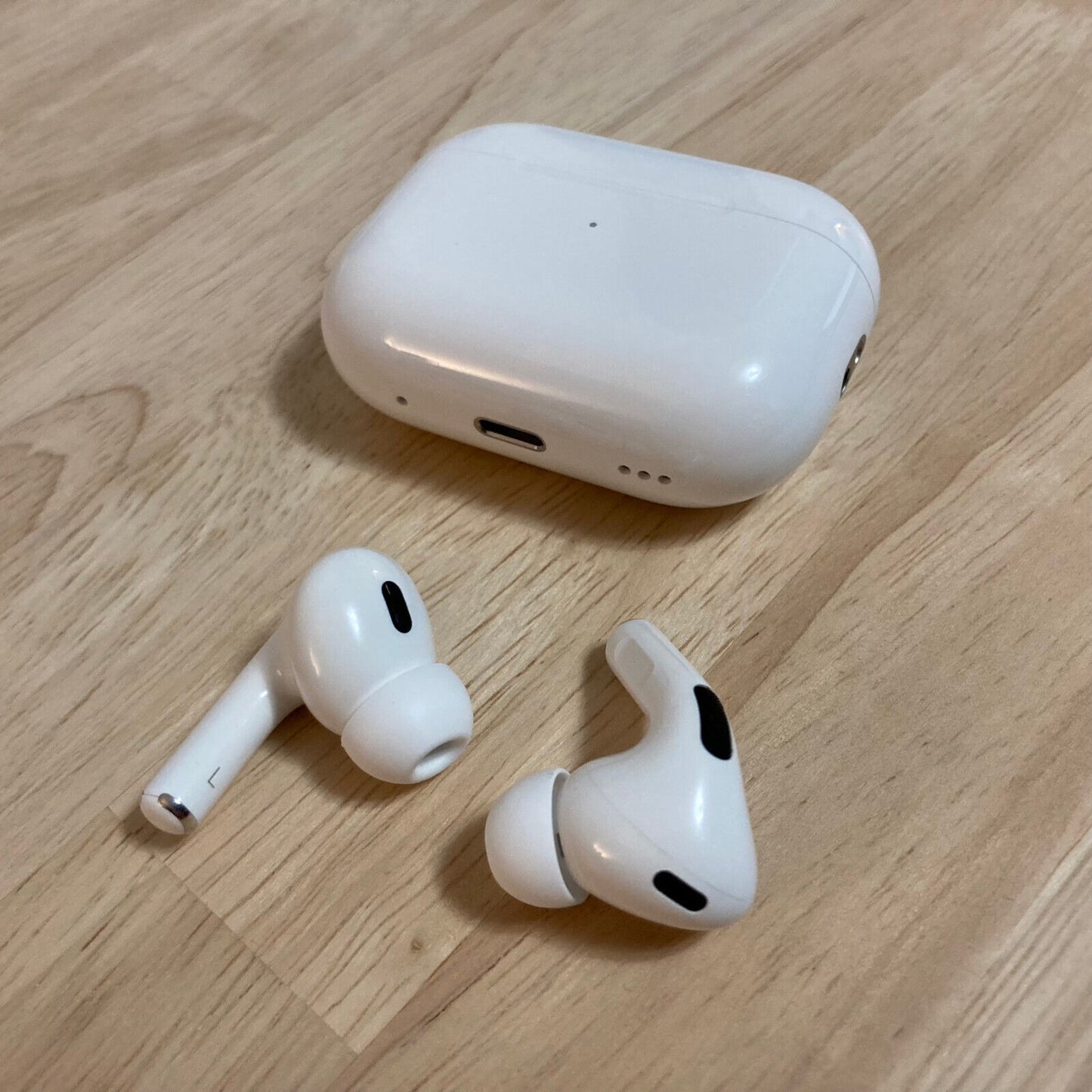 Airpods Pro 2nd Gen by APPLE